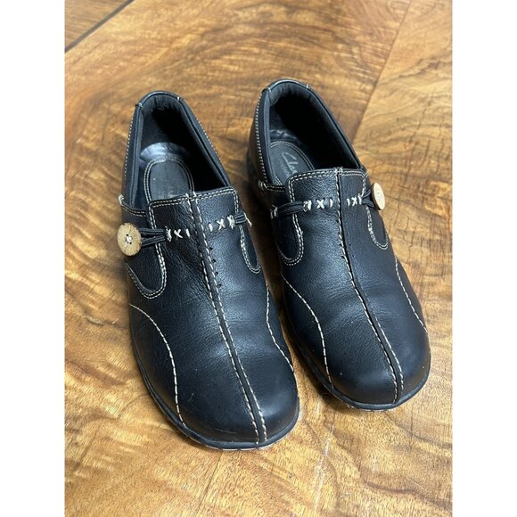 UnStructured By Clarks Women's 7 Shoes Black Leather Hippie Boho Button Loafers - Picture 1 of 5